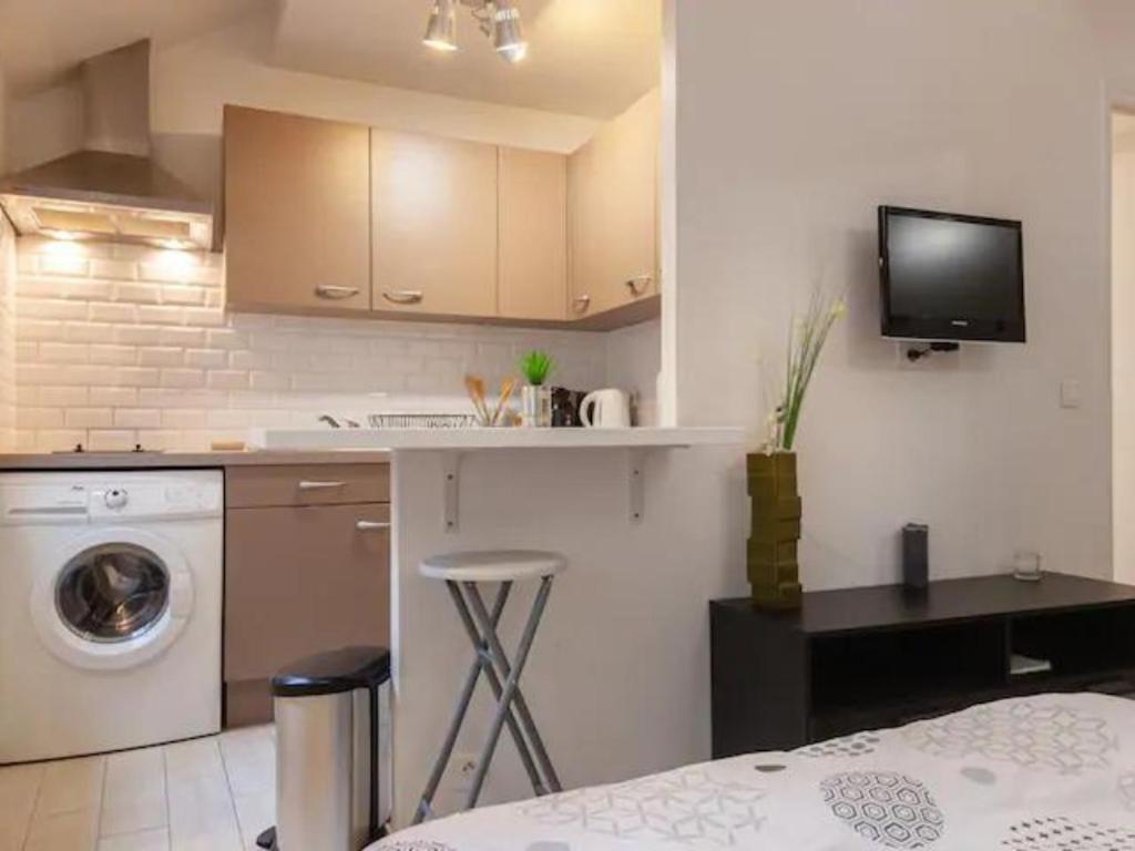 Le Studio - Hyper Centre De Fontainebleau - Proche Insead Zewnętrze zdjęcie